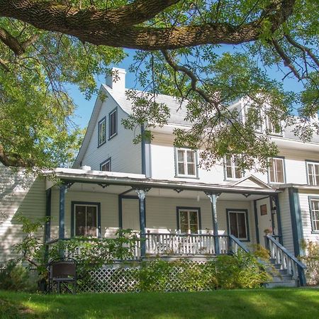Hotel Le Triangle De L'Ile Saint-Laurent-de-l'ile d'Orleans Zewnętrze zdjęcie