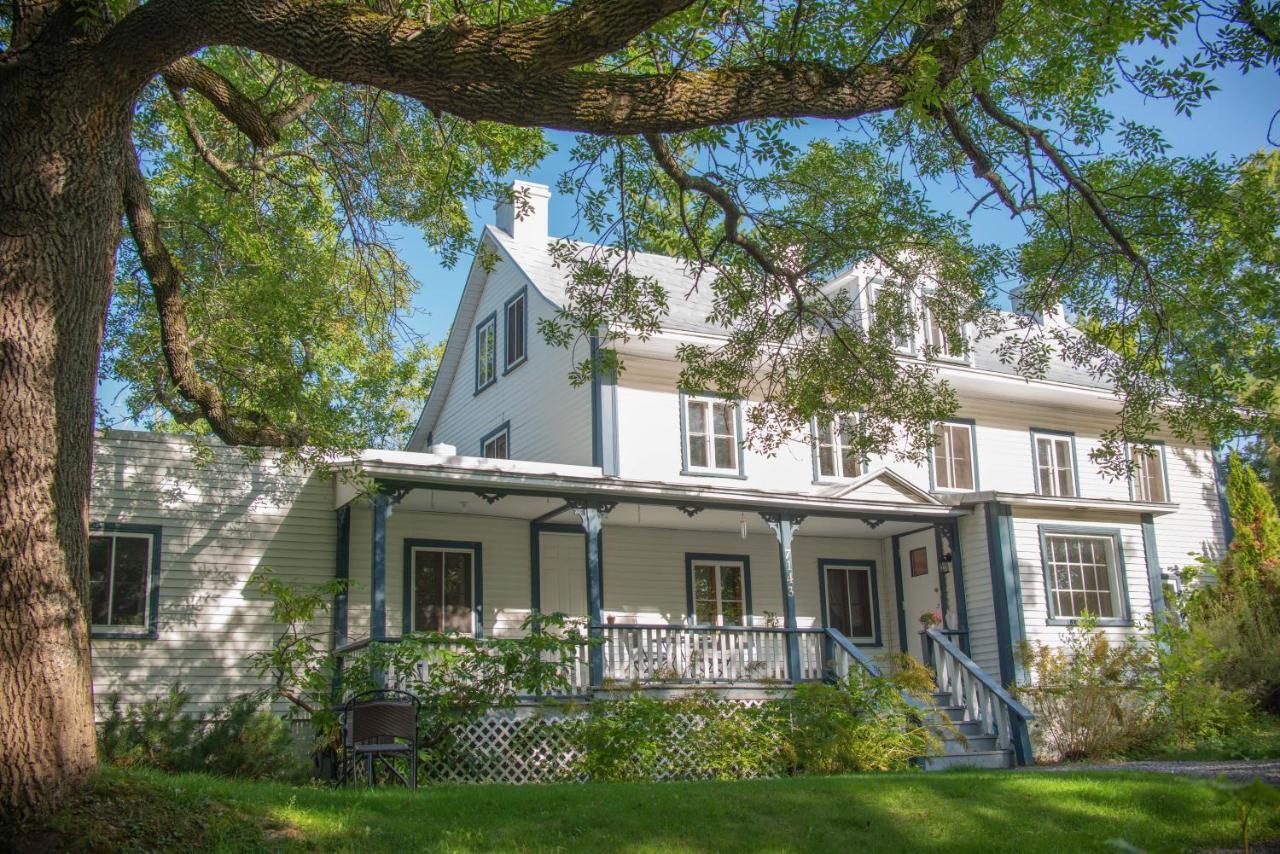 Hotel Le Triangle De L'Ile Saint-Laurent-de-l'ile d'Orleans Zewnętrze zdjęcie